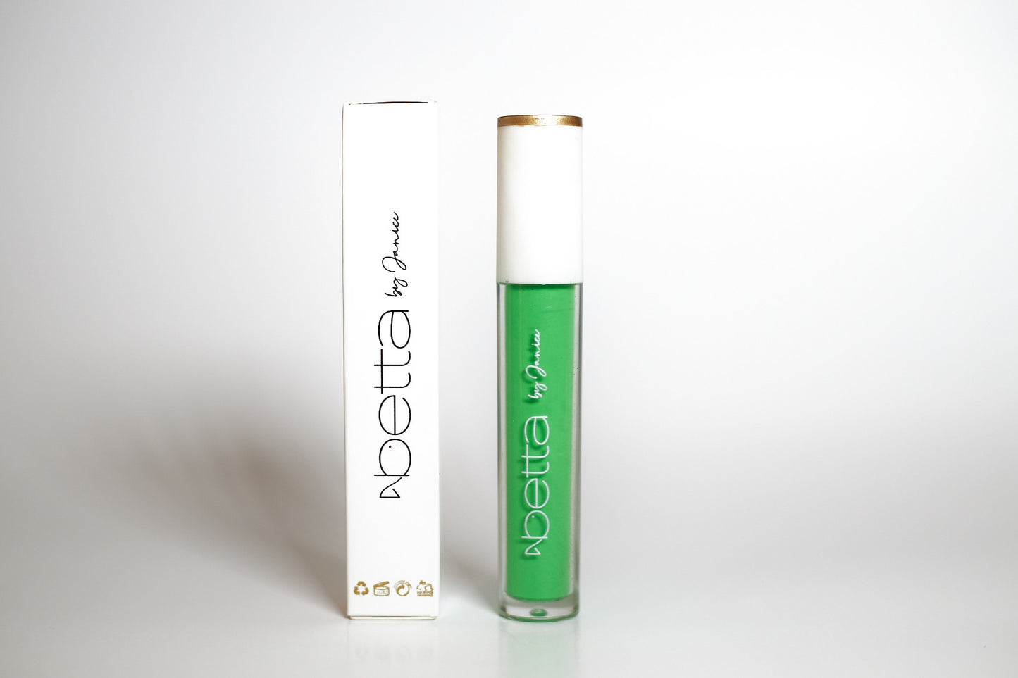 Betta Creamy Eyeliner- Verde Roble